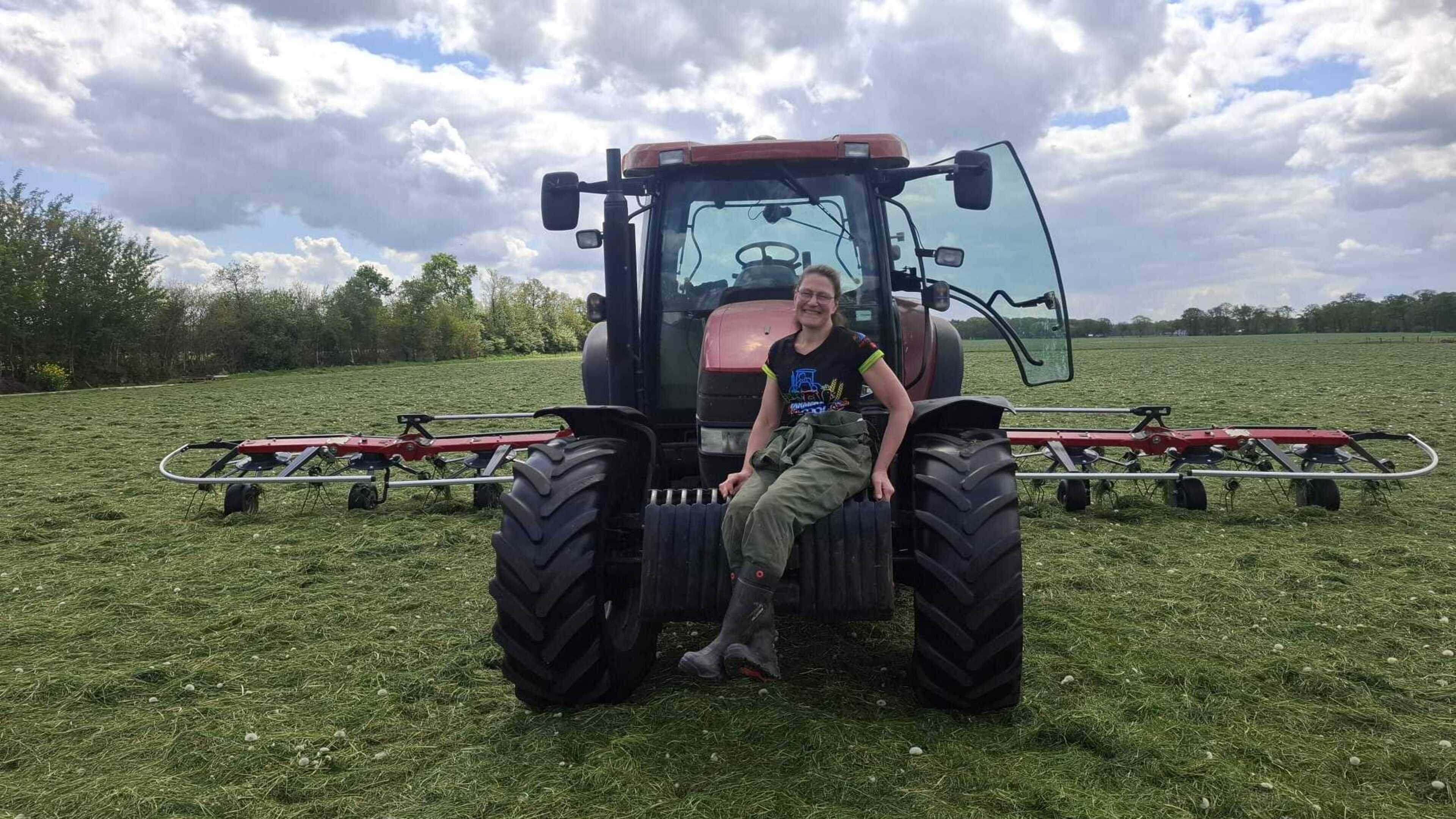 Melkveehoudster Marianne (51) uit Makkinga doet mee aan Alpe d’HuZes. ‘Boeren helpen elkaar. Dat zie